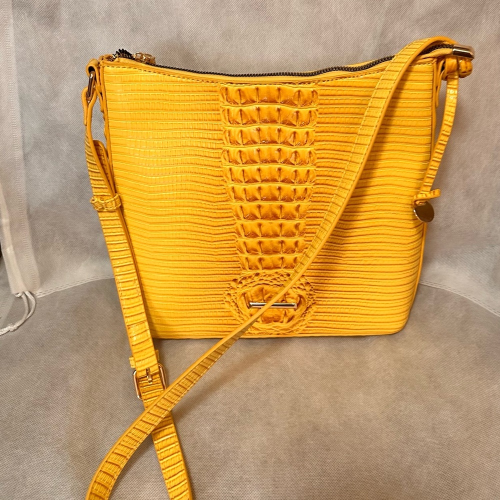 Yellow Croc-Embossed Shoulder Bag - New